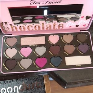 Too faced bon bon